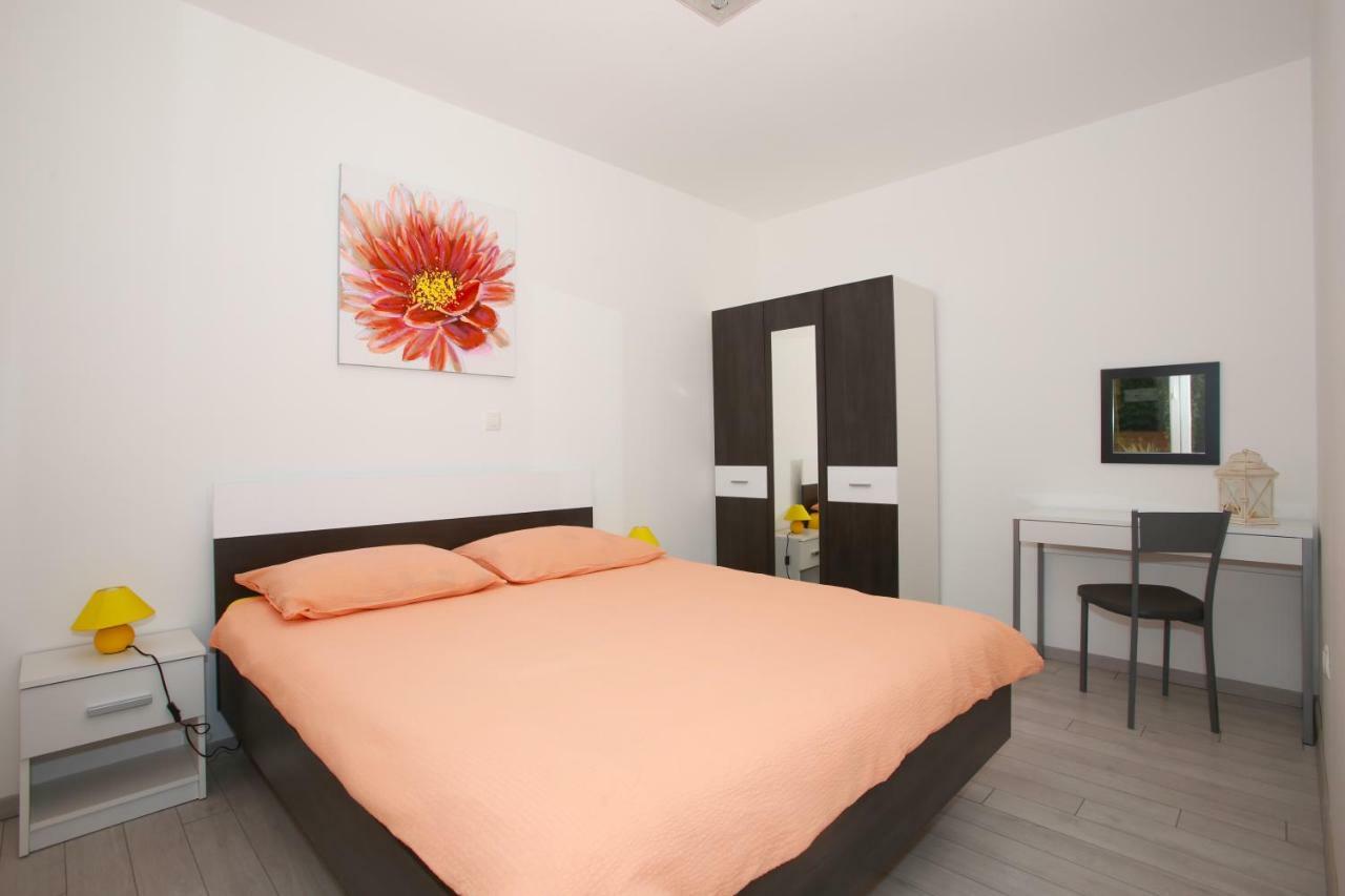 Apartman Carmen Volosko Opatija Eksteriør billede