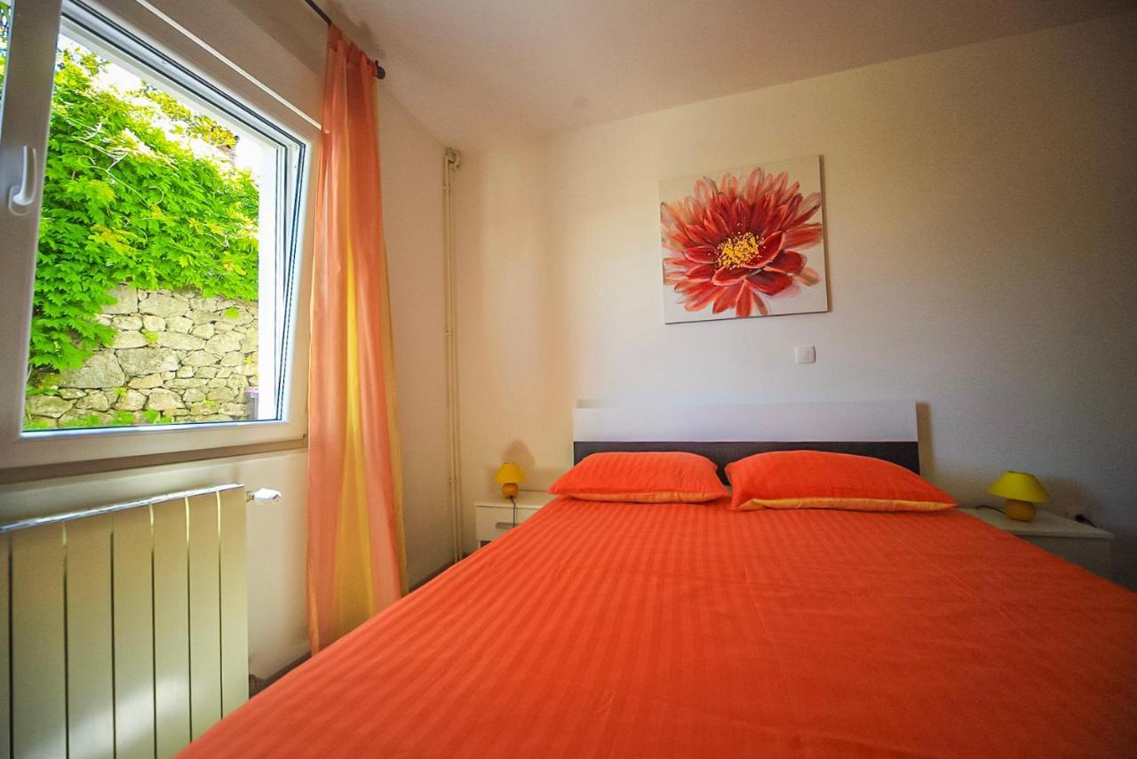 Apartman Carmen Volosko Opatija Eksteriør billede
